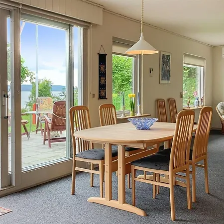 Launo - 150m To The Fjord By Interhome Semesterbostad