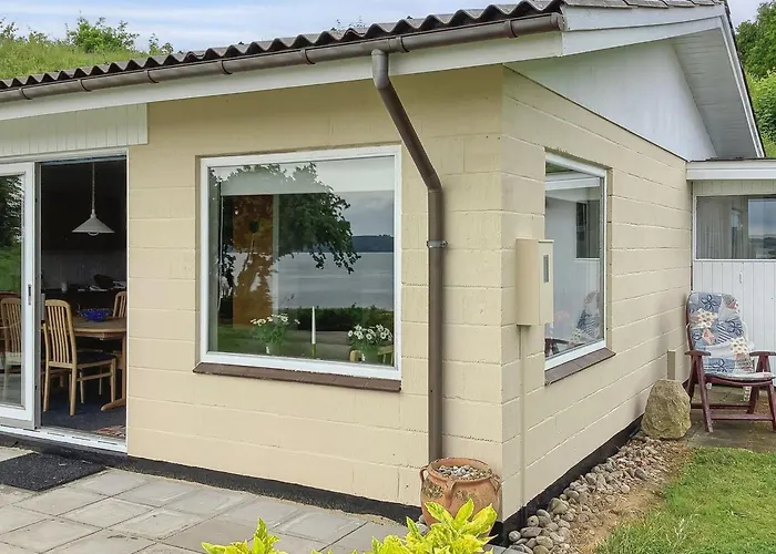 Launo - 150m To The Fjord By Interhome Feriehus *