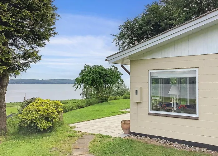 Launo - 150m To The Fjord By Interhome *